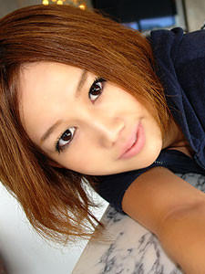 ゆり 電マの効果でエッチな生本番!
