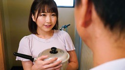 私を抱きしめて…。 隣人に恋したシングルマザー 桃井杏南 EAGLE