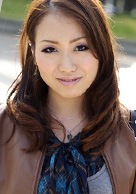 小坂美貴(伊東杏 小春坂美桜) 素人娘 杏〜初AVで生中出し〜 伊東杏